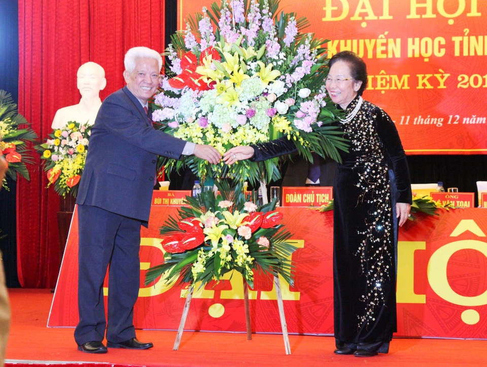 Hội Khuyến học Ninh Bình phát huy truyền thống, vươn lên trong thời đại công nghệ 4.0 - 2 Hội Khuyến học Ninh Bình phát huy truyền thống, vươn lên trong thời đại công nghệ 4.0 - 2