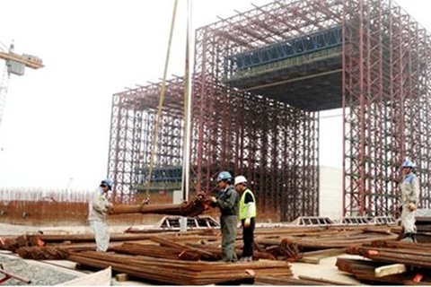 Trung Quốc thải bớt ngành thép, Việt Nam hứng 