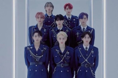 Nhóm nhạc nam phải xin lỗi vì ca khúc gợi nhắc lại tội ác diệt chủng