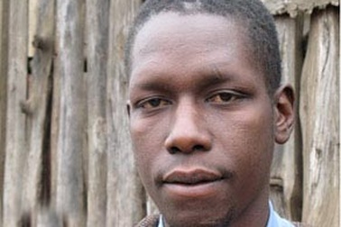 Em cùng cha khác mẹ của ông Obama bị bắt