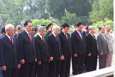 Lãnh đạo Đảng, Nhà nước vào Lăng viếng Chủ tịch Hồ Chí Minh