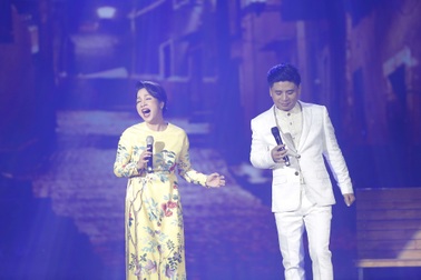 Diva Mỹ Linh bị run và căng thẳng khi song ca với NSƯT Tấn Minh