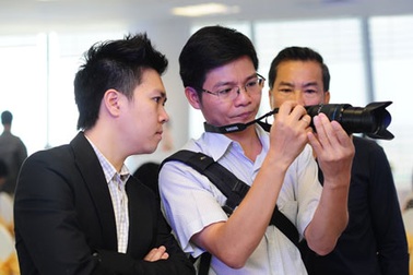 Lê Hiếu và chiếc máy ảnh mới