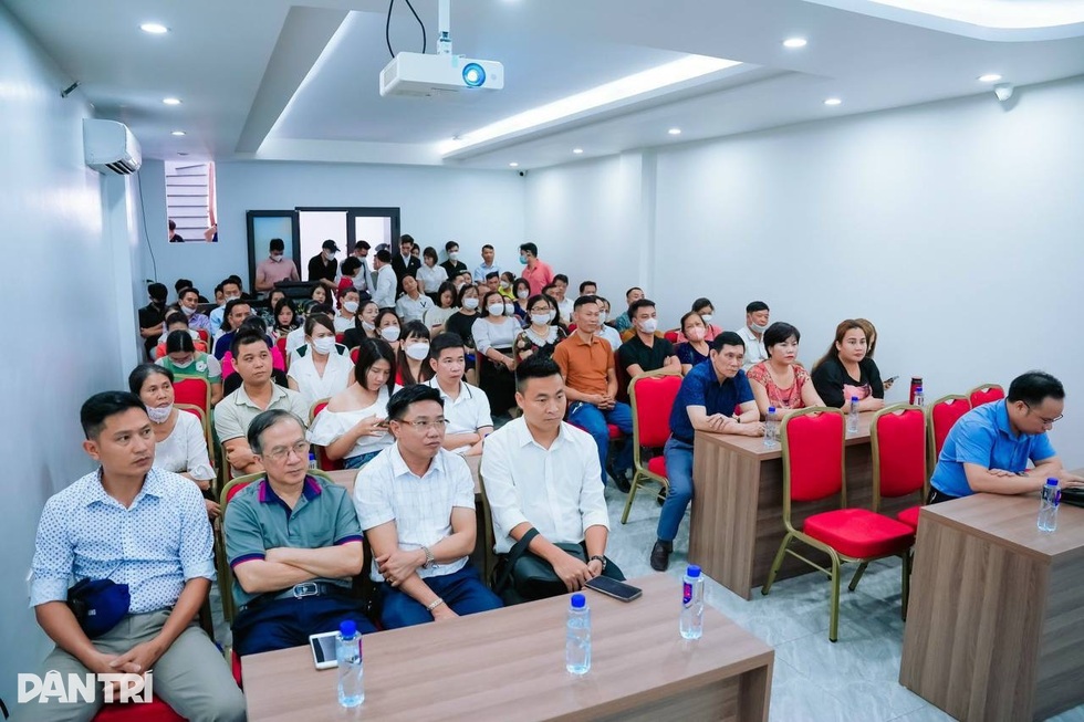 Nhận diện màn huy động vốn bằng cách phân chia lợi nhuận trên trời (Kỳ 1) - 2 Nhận diện màn huy động vốn bằng cách phân chia lợi nhuận trên trời (Kỳ 1) - 2