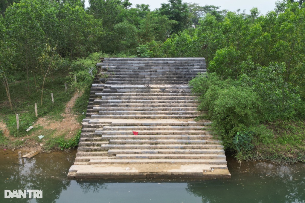 Bến thuyền bị bão “chôn vùi” có thể trở thành bãi đáp trực thăng du lịch - 2