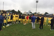 Phan Văn Đức tập luyện trở lại bình thường ngay đầu năm mới