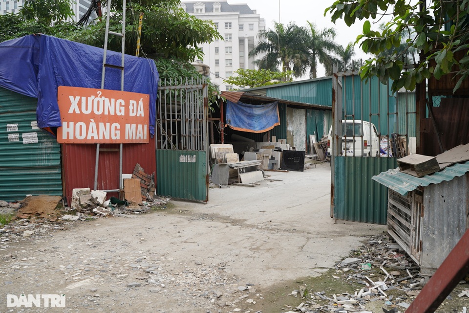 Đất vàng khu vực trung tâm hành chính mới của Hà Nội bỏ hoang hơn 10 năm - 5 Đất vàng khu vực trung tâm hành chính mới của Hà Nội bỏ hoang hơn 10 năm - 5