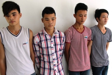 Dùng xăng phóng hỏa, đốt nhà để trả thù