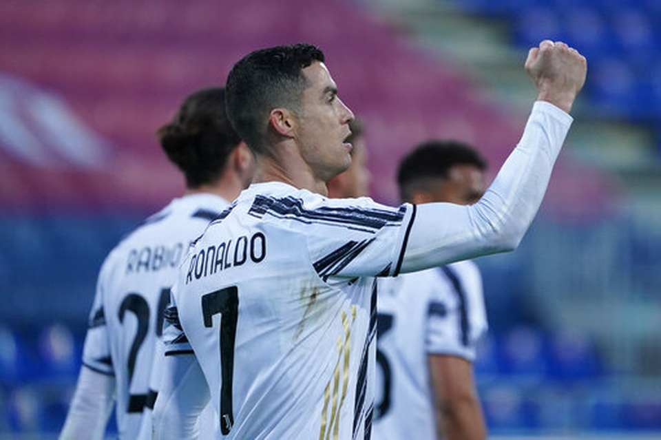 C.Ronaldo lập hat-trick chớp nhoáng, Juventus đại thắng rực rỡ - 5 C.Ronaldo lập hat-trick chớp nhoáng, Juventus đại thắng rực rỡ - 5