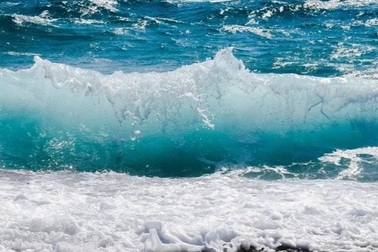 Chế tạo thành công pin lithium từ nước biển, chi phí cực rẻ