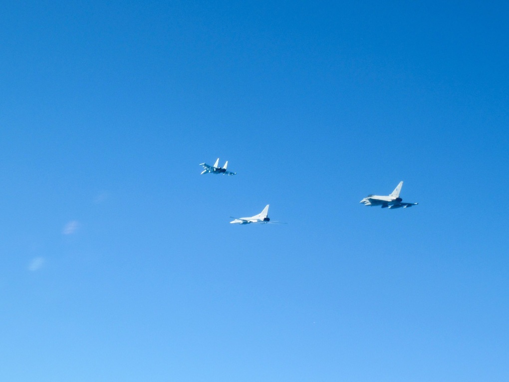 Anh điều tiêm kích ngăn chặn máy bay Tu-22 của Nga tại biển Baltic - 2 Anh điều tiêm kích ngăn chặn máy bay Tu-22 của Nga tại biển Baltic - 2