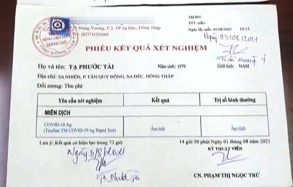 Khởi tố 2 đối tượng làm giả 67 giấy xét nghiệm Covid-19 để thông chốt - 2 Khởi tố 2 đối tượng làm giả 67 giấy xét nghiệm Covid-19 để thông chốt - 2