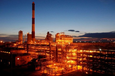 EU chia rẽ vì vấn đề cấm vận dầu Nga, Moscow cảnh báo hậu quả