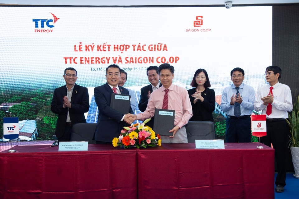 Sở hữu năng lượng sạch dễ dàng từ giải pháp TTC Energy - 3 Sở hữu năng lượng sạch dễ dàng từ giải pháp TTC Energy - 3