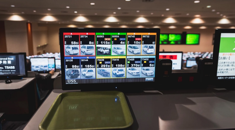 Bán xe trực tuyến 10 ngàn chiếc/ngày, lợi nhuận khổng lồ - 9