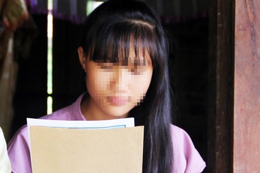 Bố chưa nộp phạt, con khó xin xác nhận sơ yếu lý lịch?