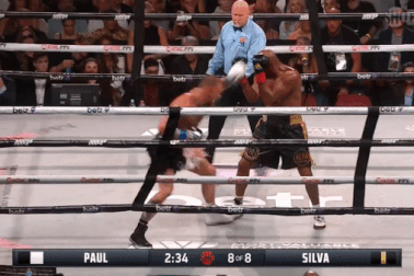 Jake Paul bị tố dàn dựng để chiến thắng huyền thoại UFC Anderson Silva
