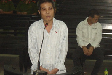 Người vợ bị chém bằng rựa xin giảm án cho chồng