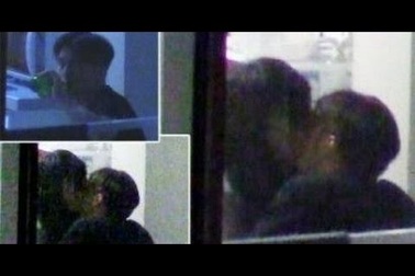 Chuyện tình nổi tiếng của Tạ Đình Phong và Vương Phi