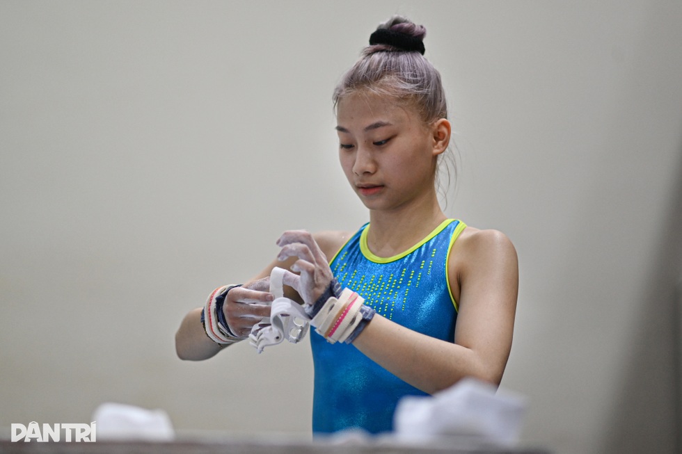 Vụ VĐV tố bị thu phế tiền thưởng: Dừng công tác huấn luyện với 2 HLV - 2 Vụ VĐV tố bị thu phế tiền thưởng: Dừng công tác huấn luyện với 2 HLV - 2