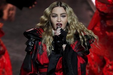 Những ngôi sao giàu có nhất hành tinh