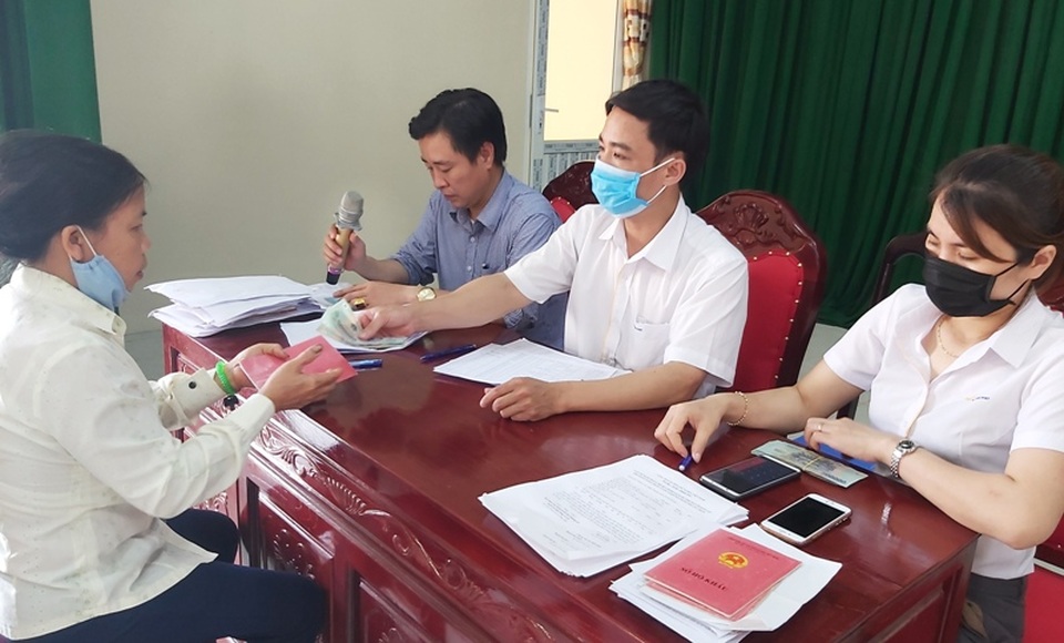 Thanh Hoá: Không yêu cầu nộp bổ sung hồ sơ giấy đối với hồ sơ trực tuyến - 1 Thanh Hoá: Không yêu cầu nộp bổ sung hồ sơ giấy đối với hồ sơ trực tuyến - 1