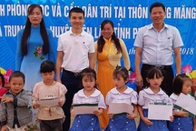 Khánh thành công trình phòng học và cầu Dân trí tại điểm trường Đồng Măng, Phú Thọ