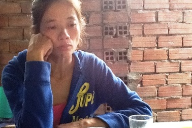 Đau đớn người mẹ mất con trong vụ chìm ghe 4 người chết