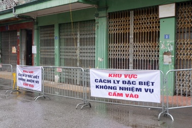 Chuyện về những người “giữ lửa” đặc biệt tại khu cách ly Covid-19