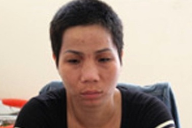 "Tú bà" đi ôtô xuống miền Tây bắt người đòi nợ