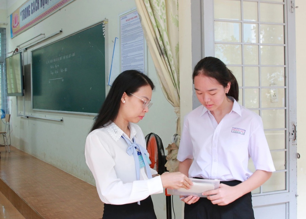Tuyển sinh lớp 10 THPT: Nhiều trường xin giảm điểm liệt về 0 - 1 Tuyển sinh lớp 10 THPT: Nhiều trường xin giảm điểm liệt về 0 - 1