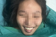 Sản phụ "ghép tạm tay đứt lìa vào chân" hạnh phúc khi 2 con trai chào đời