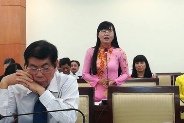 Giáo viên đứng lớp mà đầu toàn nghĩ đến các... hội thi