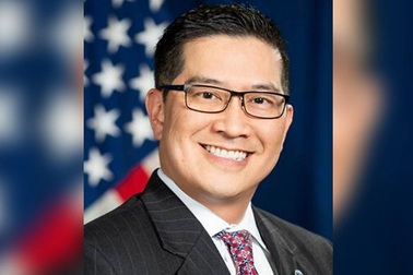 Người gốc Việt thành lãnh đạo Cơ quan Di trú Mỹ