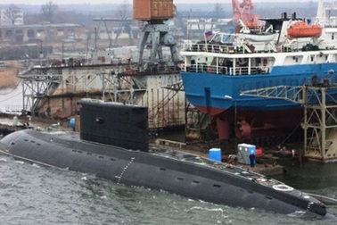 Trung Quốc lo ngại vì Việt Nam sắp nhận tàu ngầm