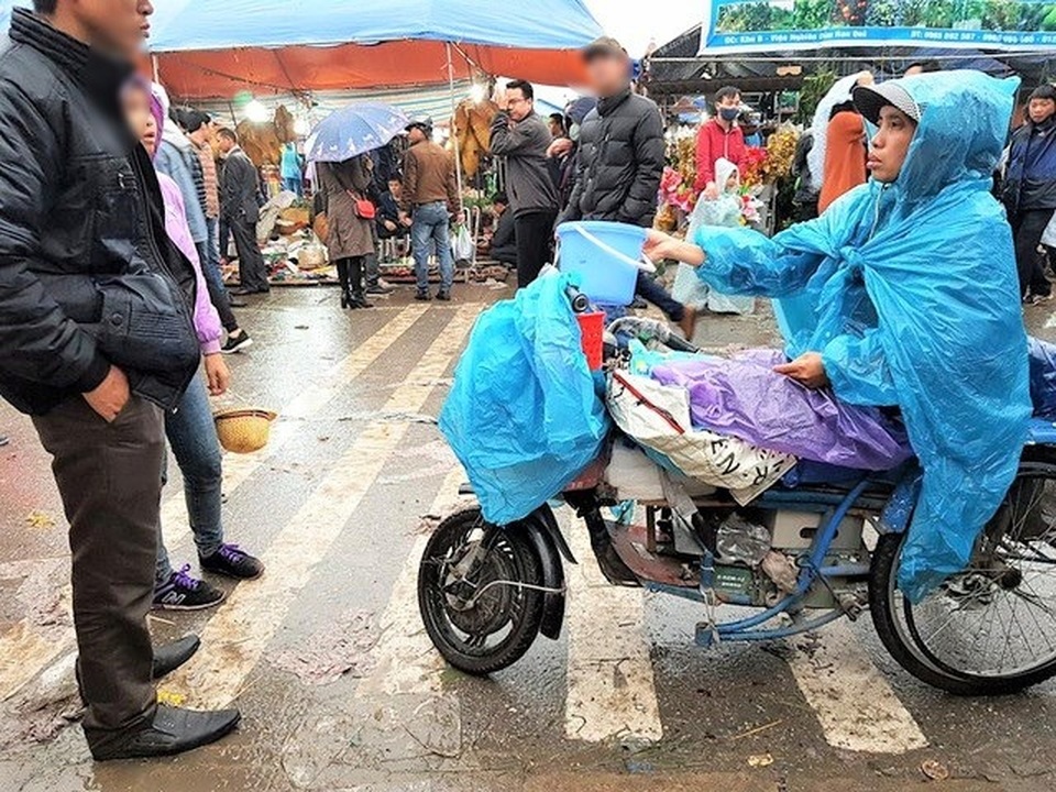 Ninh Bình xử lý nghiêm đối tượng ép buộc trẻ em, người khuyết tật đi ăn xin - 1 Ninh Bình xử lý nghiêm đối tượng ép buộc trẻ em, người khuyết tật đi ăn xin - 1