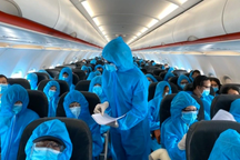 Vụ "chuyến bay giải cứu": Bộ Công an yêu cầu Hà Nội cung cấp hồ sơ