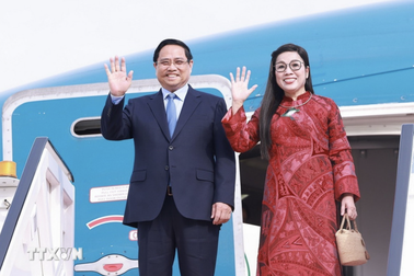 Thủ tướng Phạm Minh Chính và Phu nhân bắt đầu thăm chính thức Kuwait