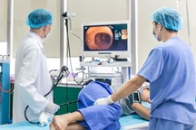 Những người này cần cảnh giác ung thư đại trực tràng "ghé thăm"