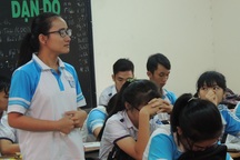 Cô giáo lên lớp không giảng bài: Lẽ ra phải đình chỉ ngay việc lên lớp của cô giáo!