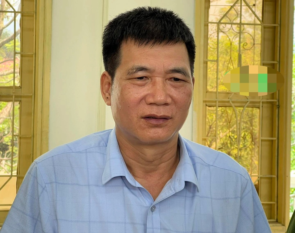 Cựu Phó Chủ tịch xã ở Hà Giang lập khống hồ sơ, cấp sổ đỏ cho vợ - 1 Cựu Phó Chủ tịch xã ở Hà Giang lập khống hồ sơ, cấp sổ đỏ cho vợ - 1