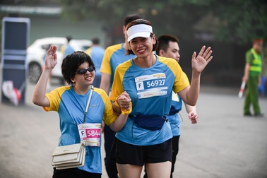 Vietnam Airlines mở bán vé giải chạy “Run For Love 2025”