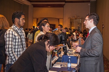 Sôi động cùng Triển lãm Du học Mỹ 2013