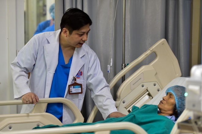 Bác sĩ hồi sức kể chuyện ngày Tết chạy đua cùng thời gian, chiến đấu với tử thần - 1 Bác sĩ hồi sức kể chuyện ngày Tết chạy đua cùng thời gian, chiến đấu với tử thần - 1