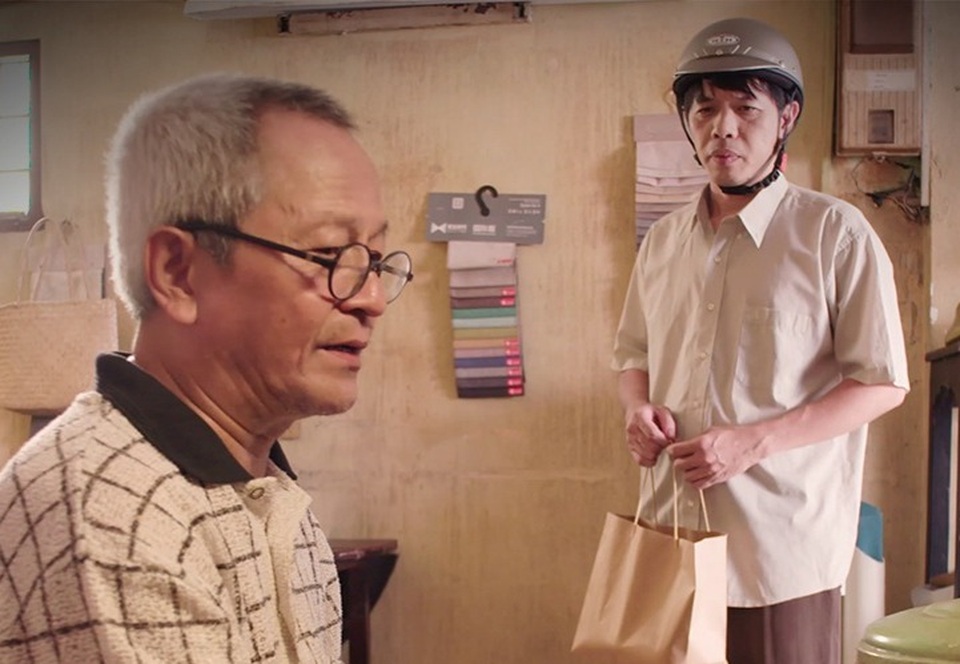 Thái Hòa: Tôi bạc người vì vai, vợ lại bạc tóc vì tôi - 2 Thái Hòa: Tôi bạc người vì vai, vợ lại bạc tóc vì tôi - 2
