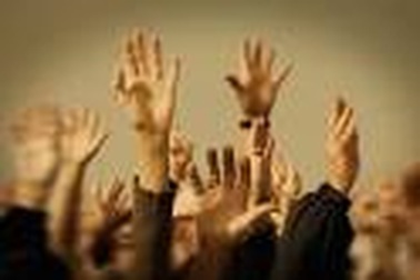 Thủ tướng: Thí điểm làm diễn đàn trí thức tham gia phản biện xã hội 