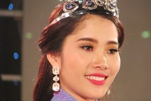 Cận cảnh nhan sắc cô gái đẹp nhất miền Tây