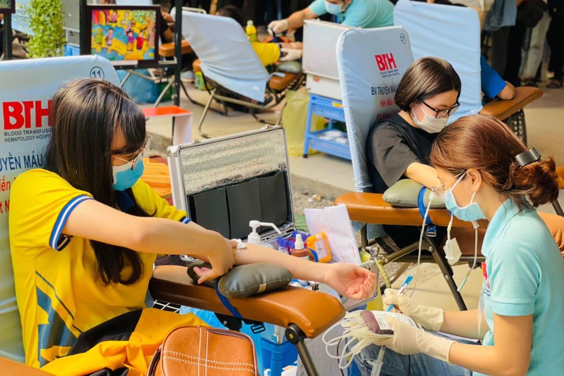 Viện Tim TPHCM ngừng nhận máu hiến sau lùm xùm hút máu tình nguyện viên - 2 Viện Tim TPHCM ngừng nhận máu hiến sau lùm xùm hút máu tình nguyện viên - 2