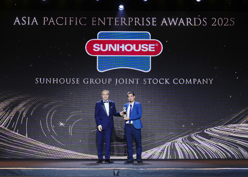 Sunhouse បានទទួលពានរង្វាន់សហគ្រាសឆ្នើមអាស៊ីនៅ APEA 2025 - 2 Sunhouse nhận giải doanh nghiệp xuất sắc châu Á tại APEA 2025 - 2