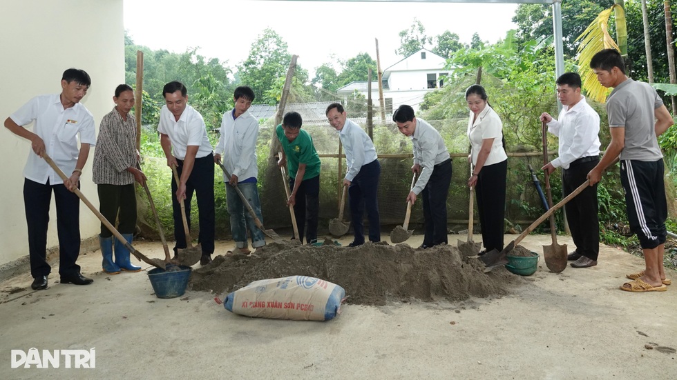Khởi công 5 ngôi nhà Nhân ái tặng 5 hộ nghèo tỉnh Phú Thọ